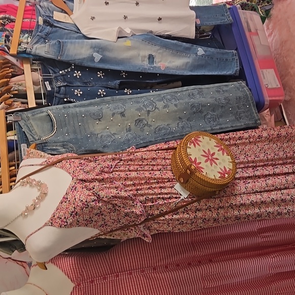 Chic Floral Maxi Dress in Pink and Purple New - Picture 15 of 17